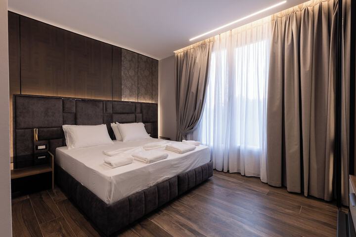 Room 38 of 141