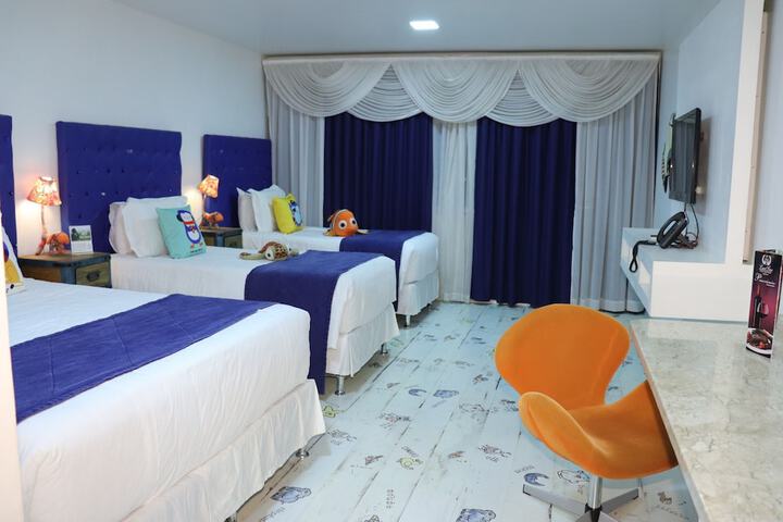 Room 35 of 80