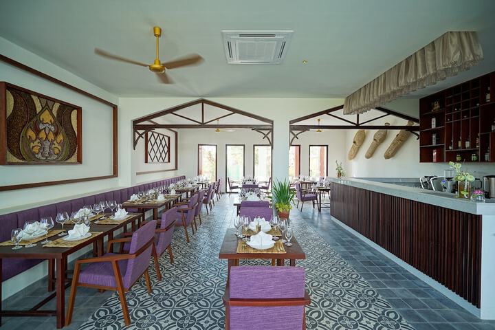 Hotel Interior 92 of 107