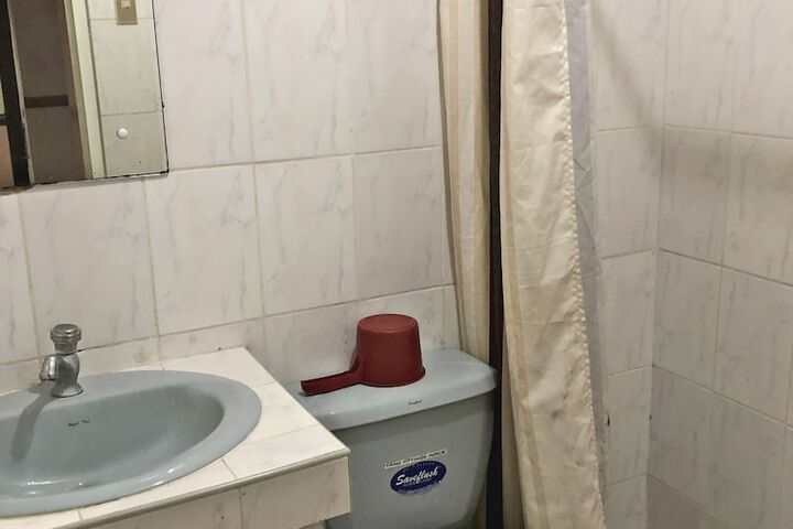 Room 29 of 40