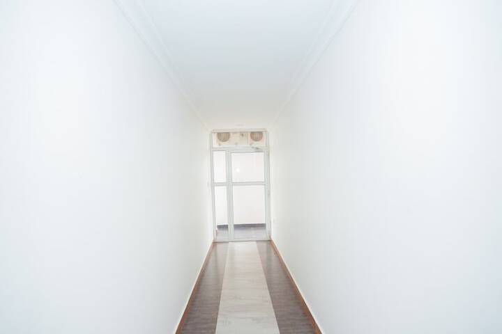 Ballroom/Hall 25 of 35