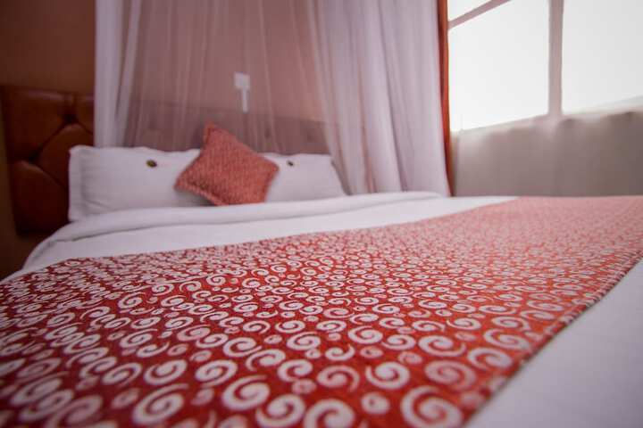 Room 9 of 60