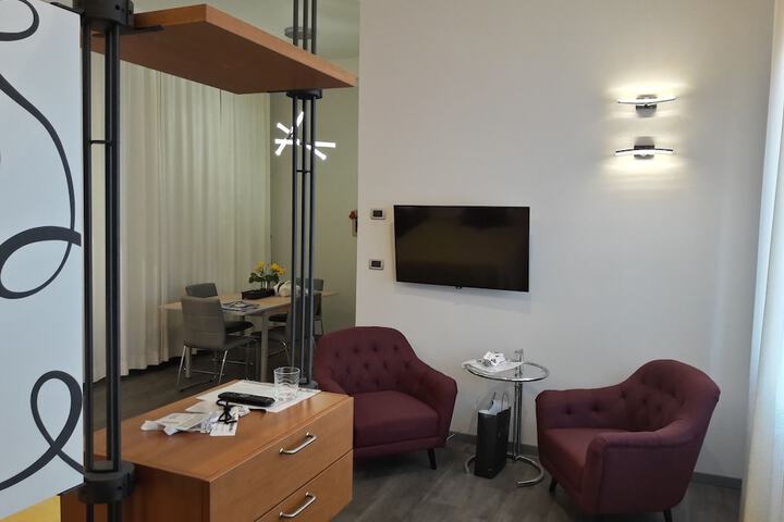 Room 80 of 116