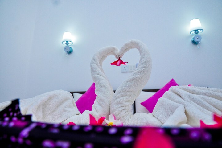 Room 8 of 24