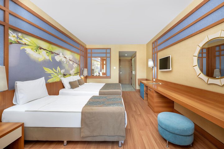Room 41 of 176
