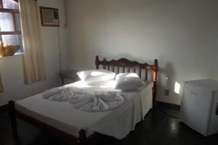 Room 12 of 14
