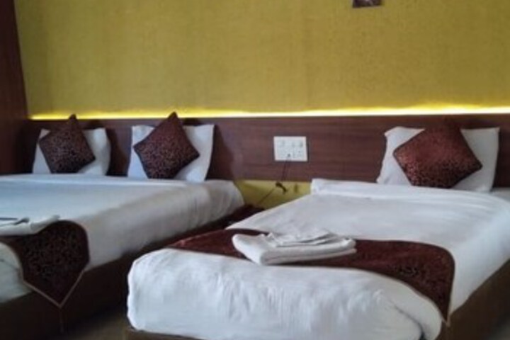 Room 40 of 54