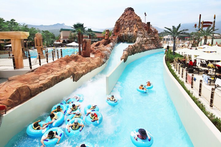 Pools & Facilities