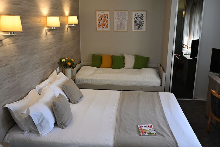 Room 16 of 67