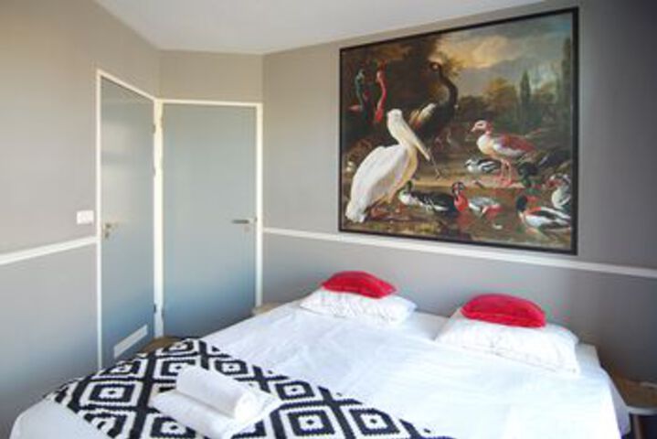 Room 29 of 42