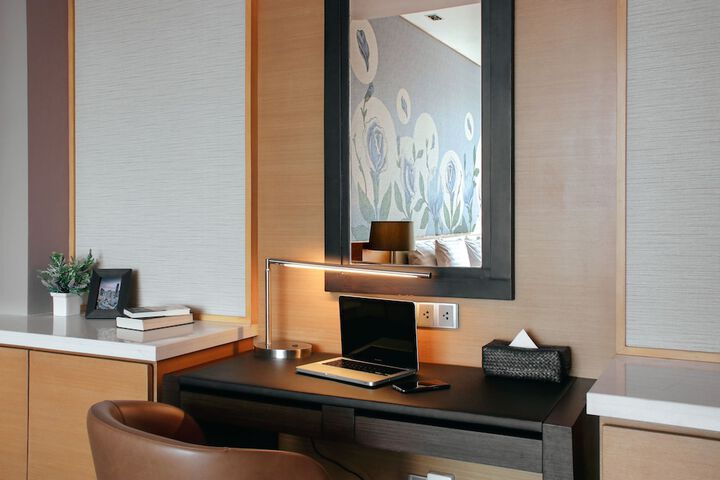 Room 55 of 164