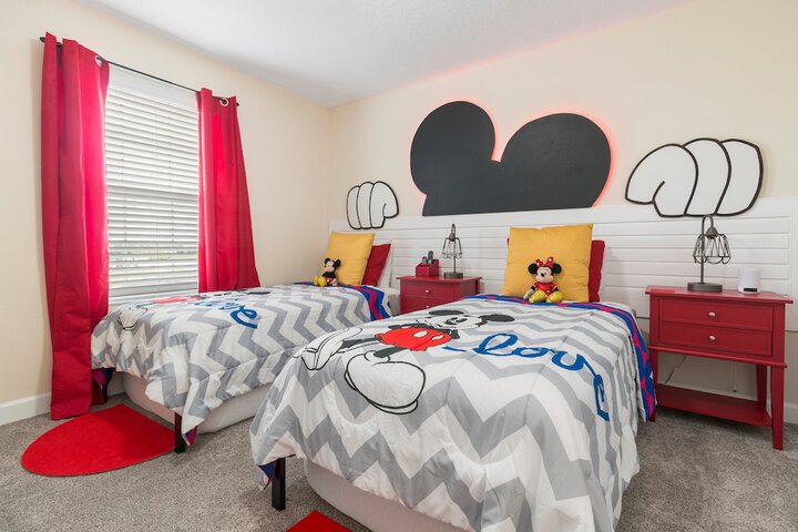 Room 5 of 48