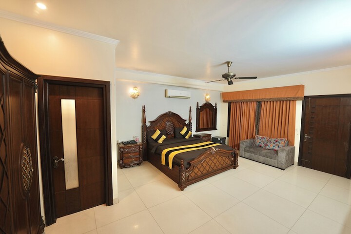 Room 19 of 44