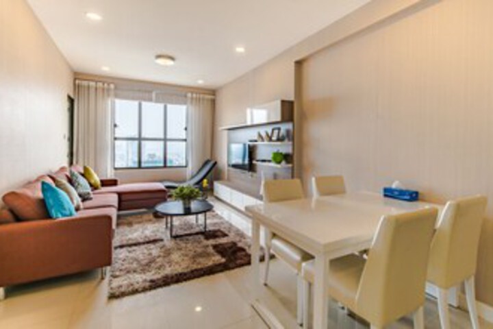 Room 44 of 155