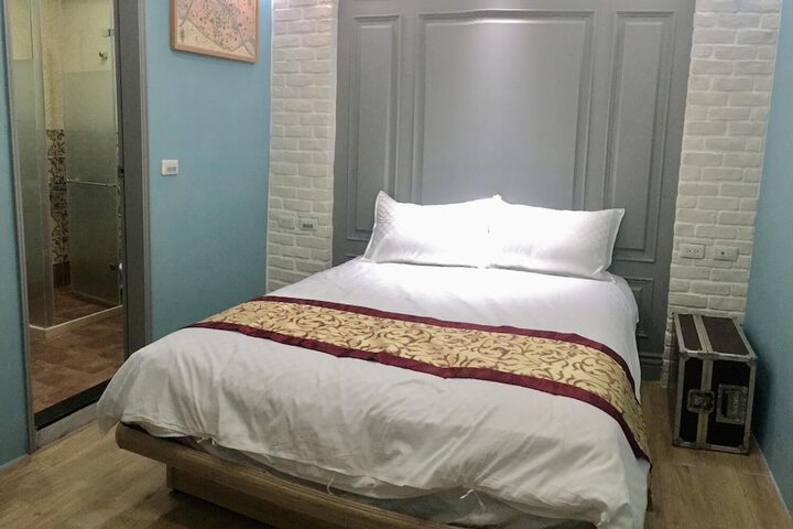 Room 18 of 45