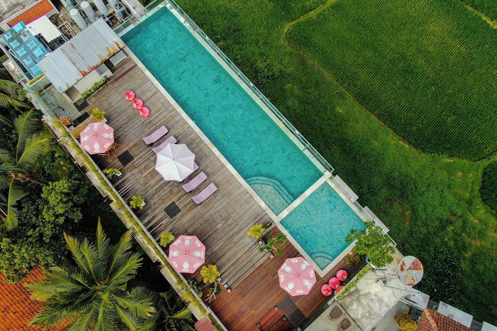 Pool 28 of 45