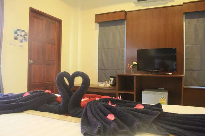 Room 12 of 54