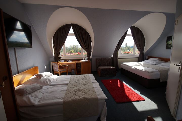 Room 14 of 72