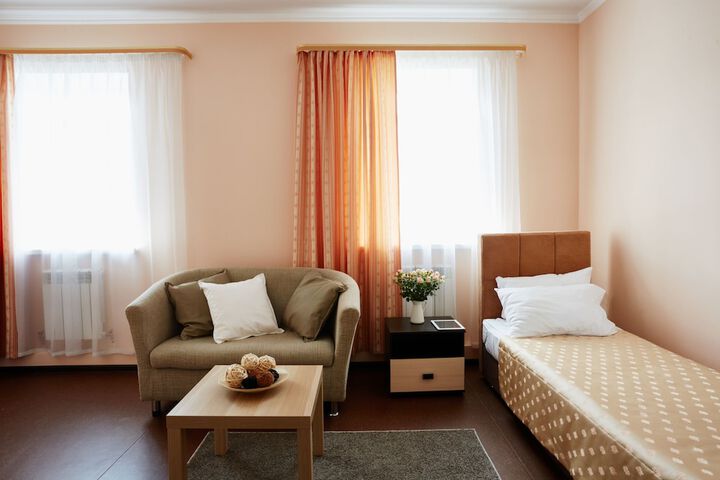 Room 3 of 56