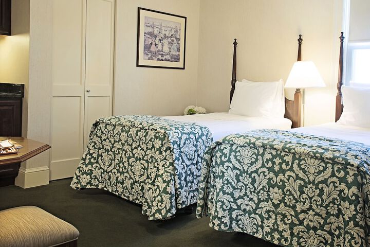 Inside Room Photo