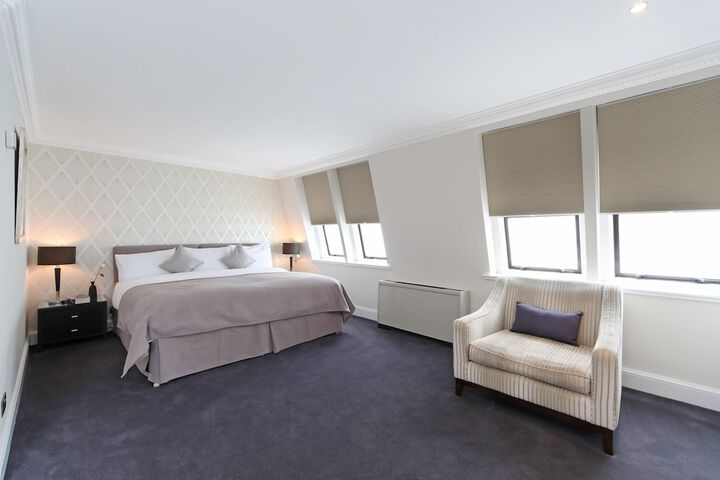 Room 26 of 181