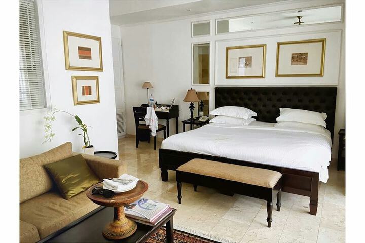 Room 14 of 64