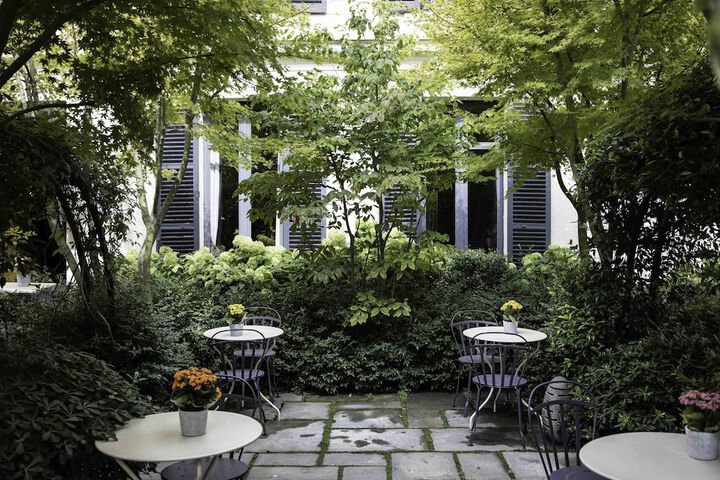 Hotel Exterior 68 of 74