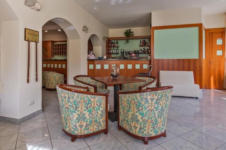 Suite Room