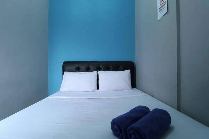 Room 25 of 59