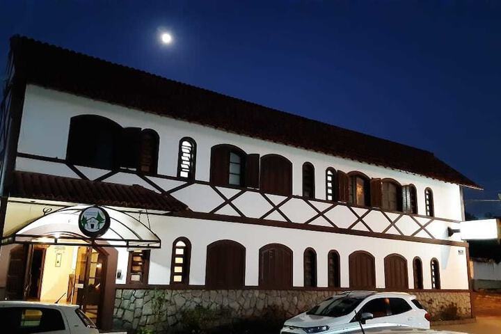 Hotel Casa Blanca