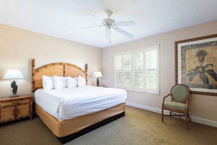 Room 4 of 49
