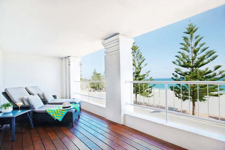 Terrace/Patio 12 of 77