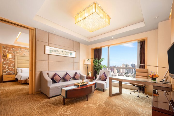 Room 21 of 86