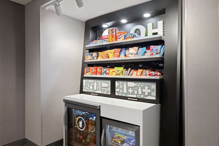 Snack bar