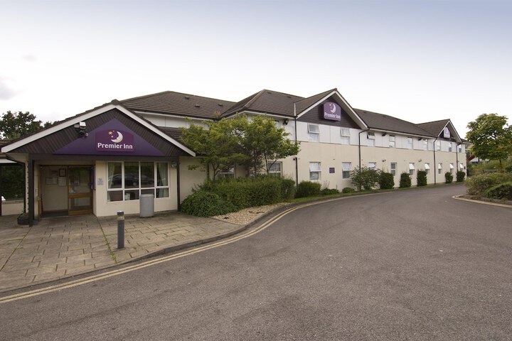 Premier Inn Caerphilly Crossways