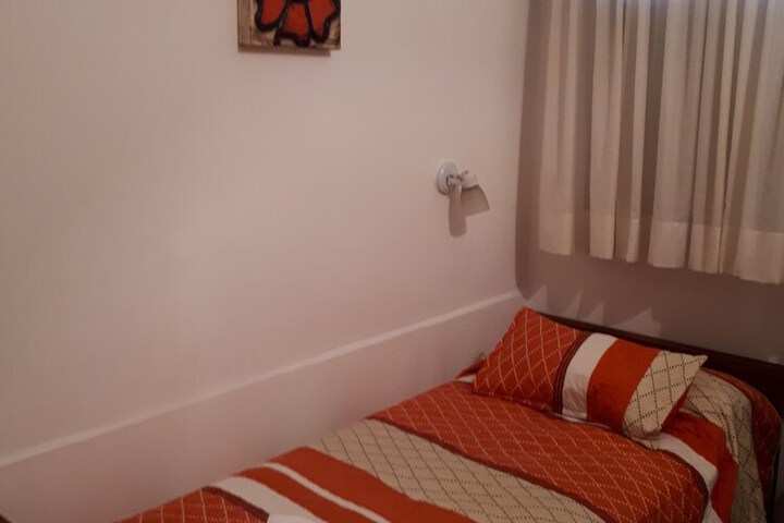 Room 4 of 19