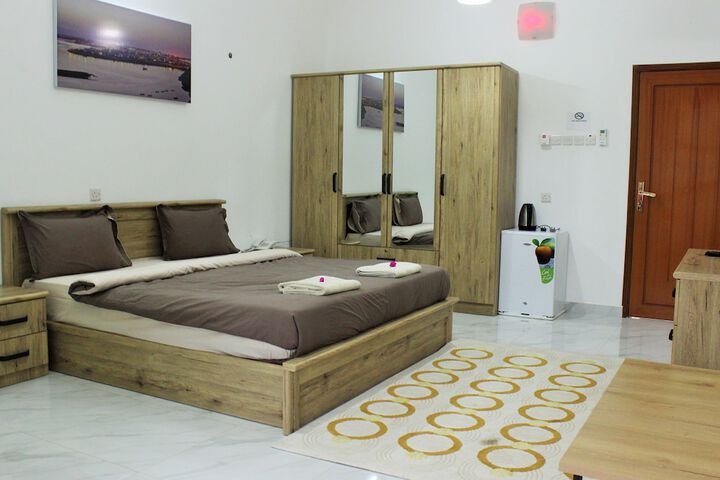 Room 9 of 46