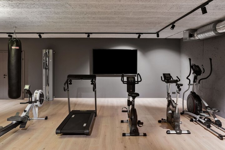 Hotel Gym Photos