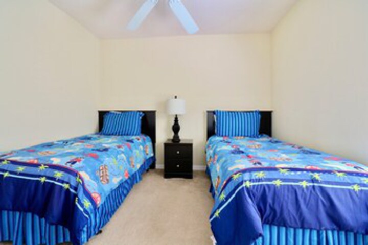 Room 20 of 25