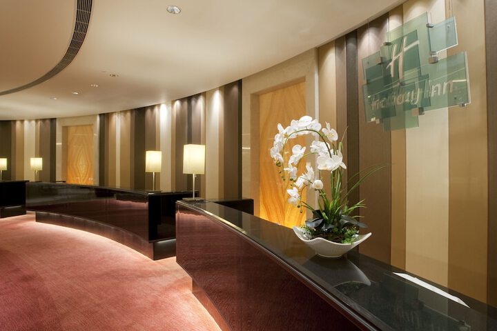 Hotel 75 of 85