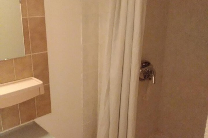 Room 45 of 50