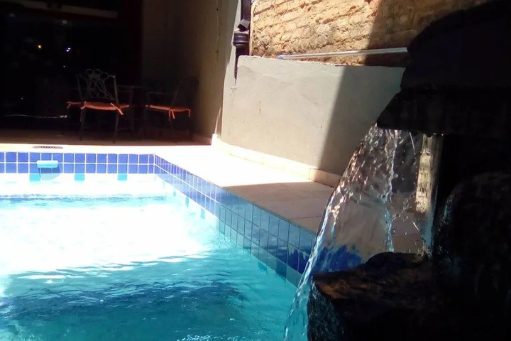 Pool 11 of 14