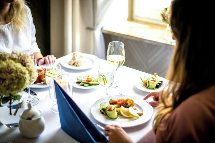 Dining 61 of 71
