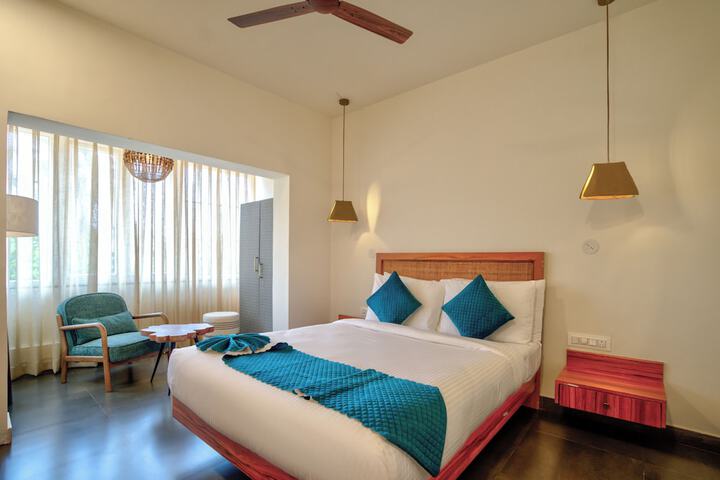 Room 9 of 22
