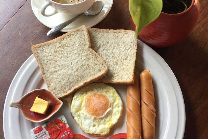 Breakfast/Coffee Service 32 of 48