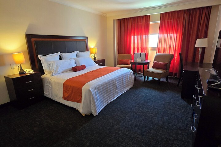 Room 29 of 74
