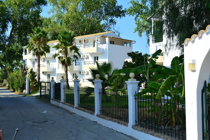 Hotel 53 of 56