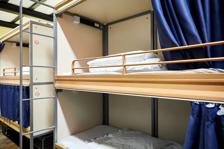 Room 17 of 79