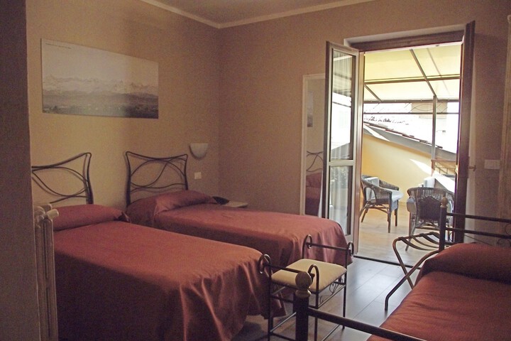 Room 37 of 114