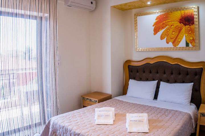 Room 10 of 57